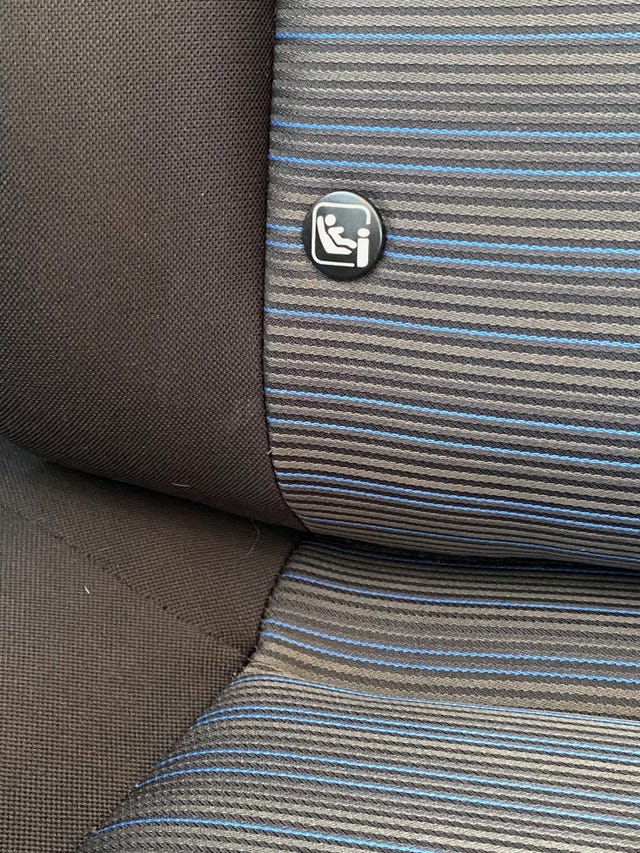 2018 NISSAN LEAF - 24