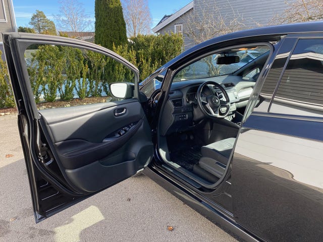 2018 NISSAN LEAF - 16