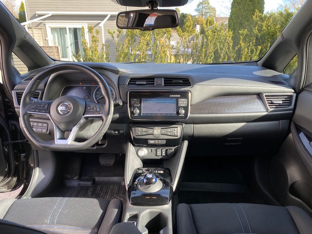 2018 NISSAN LEAF - 22