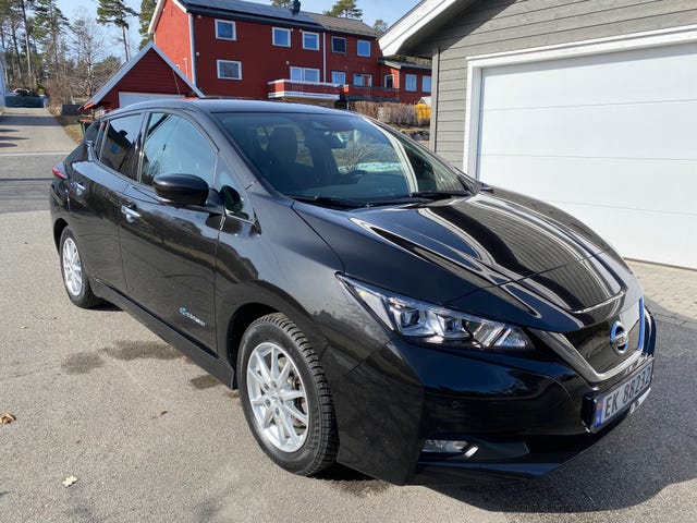 2018 NISSAN LEAF - 8