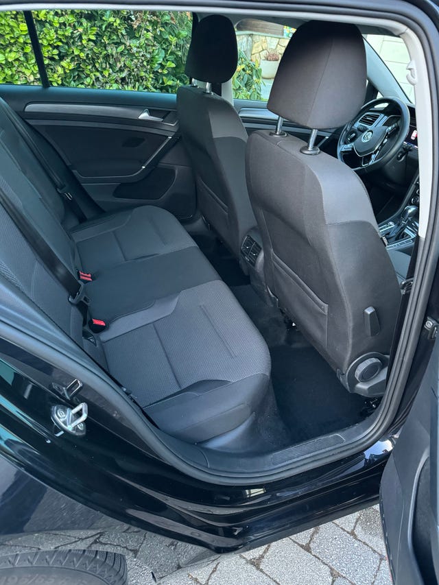 2018 VOLKSWAGEN GOLF - 15