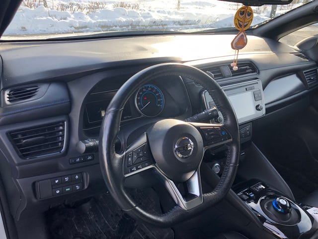 SJNFAAZE1U0023429 2018 NISSAN LEAF-4