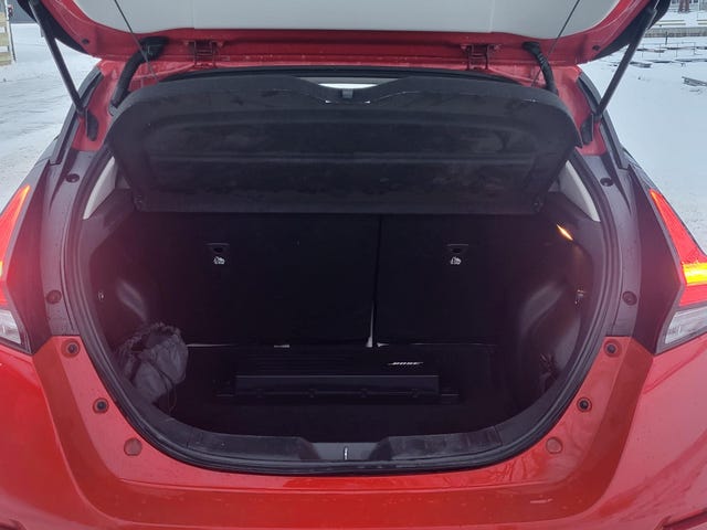 2018 NISSAN LEAF - 11