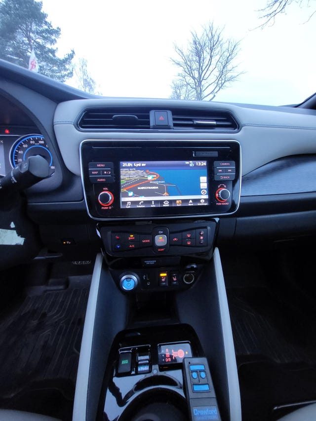 SJNFAAZE1U0032673 2018 NISSAN LEAF-2