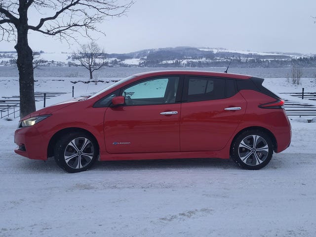 2018 NISSAN LEAF - 13