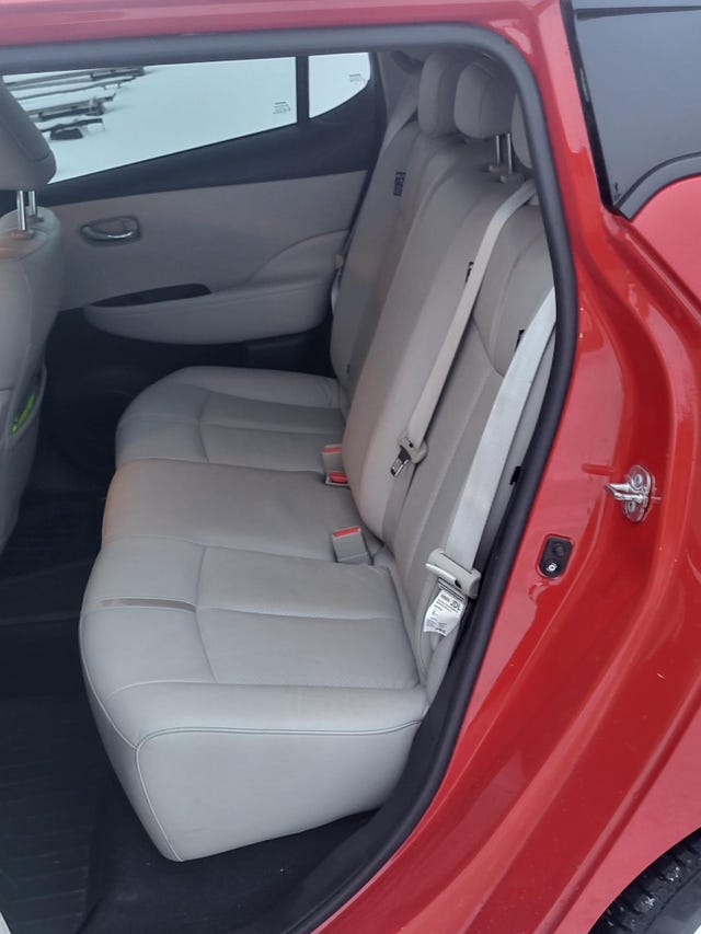 2018 NISSAN LEAF - 9