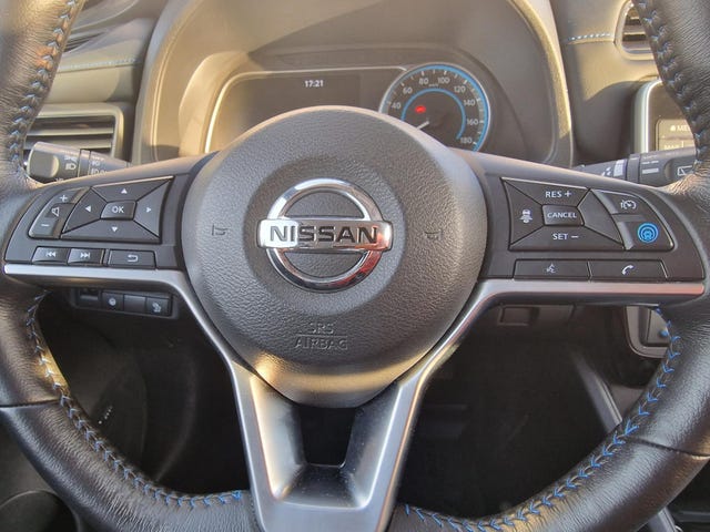 2021 NISSAN LEAF - 12