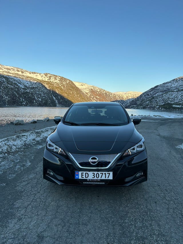 2021 NISSAN LEAF - 9