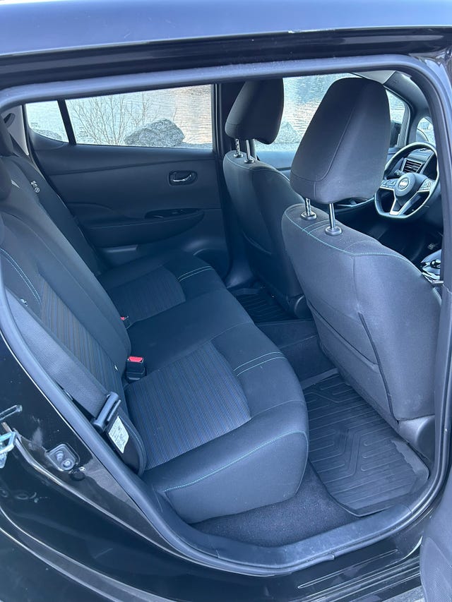 2021 NISSAN LEAF - 19