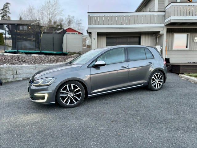 WVWZZZAUZKW915181 2019 VOLKSWAGEN GOLF-3