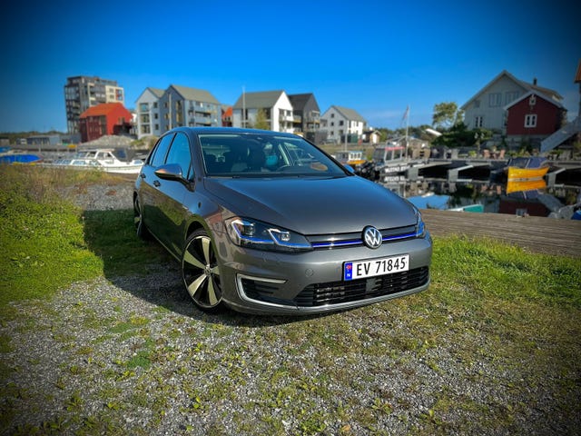 WVWZZZAUZKW915181 2019 VOLKSWAGEN GOLF-0