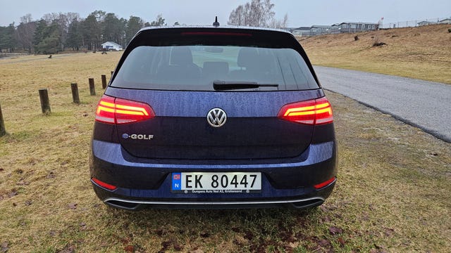 WVWZZZAUZJ8906812 2018 VOLKSWAGEN GOLF-4