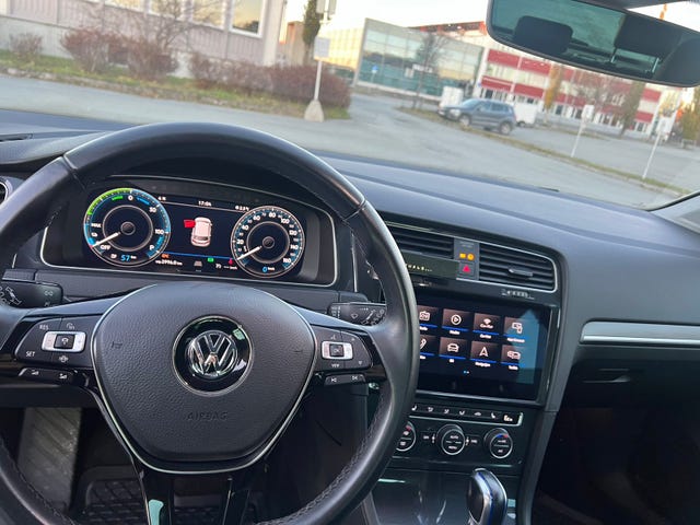 WVWZZZAUZK8906782 2019 VOLKSWAGEN GOLF-3