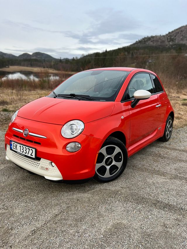 2014 FIAT 500 - 1