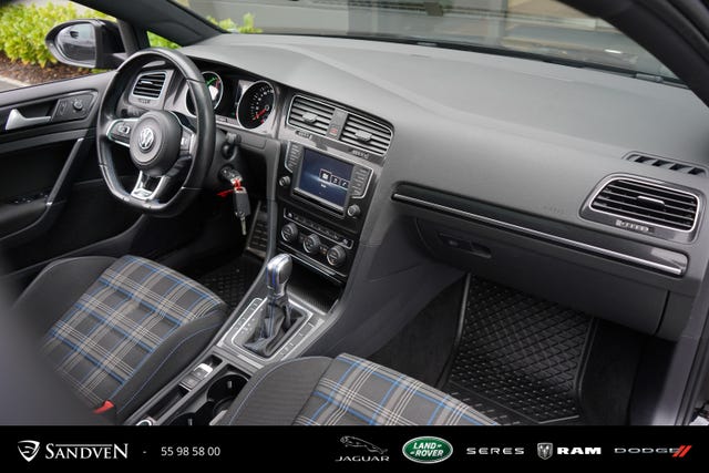 2015 VOLKSWAGEN GOLF - 27