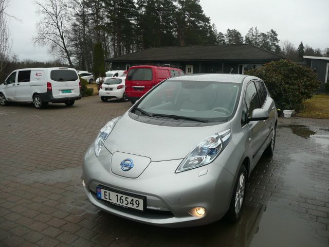 JN1FAAZE0U0010940 2012 NISSAN LEAF-5