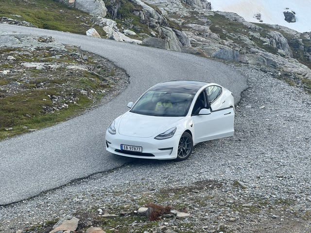2021 TESLA MODEL 3 - 9