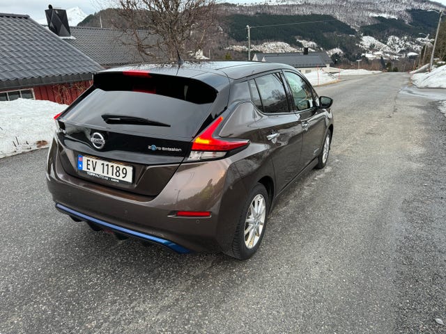 SJNFAAZE1U0021751 2018 NISSAN LEAF-5