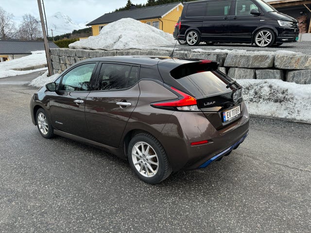 2018 NISSAN LEAF - 7