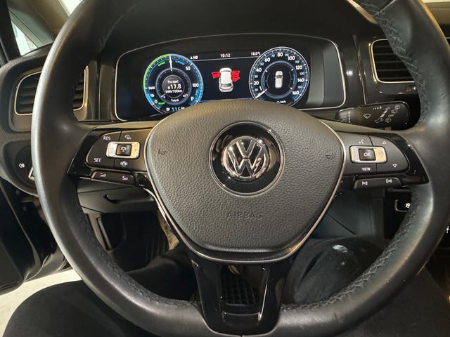 2019 VOLKSWAGEN GOLF - 15