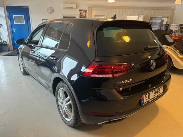 WVWZZZAUZK8910132 2019 VOLKSWAGEN GOLF-3