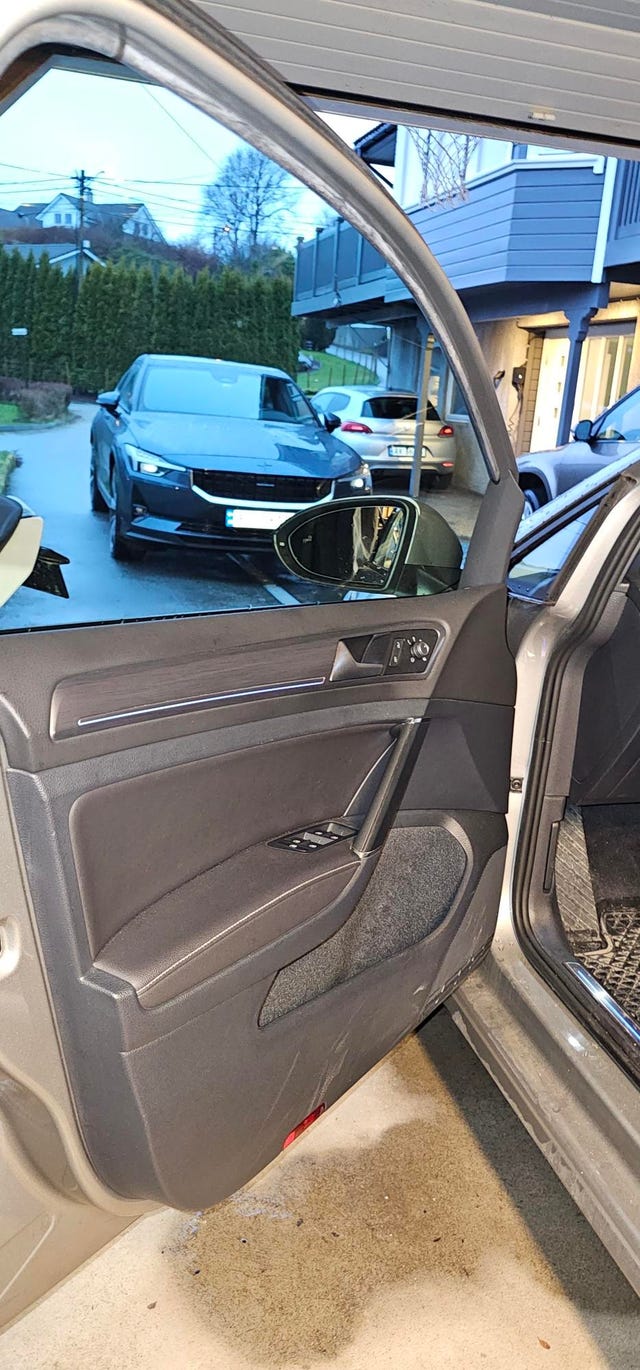 2018 VOLKSWAGEN GOLF - 18