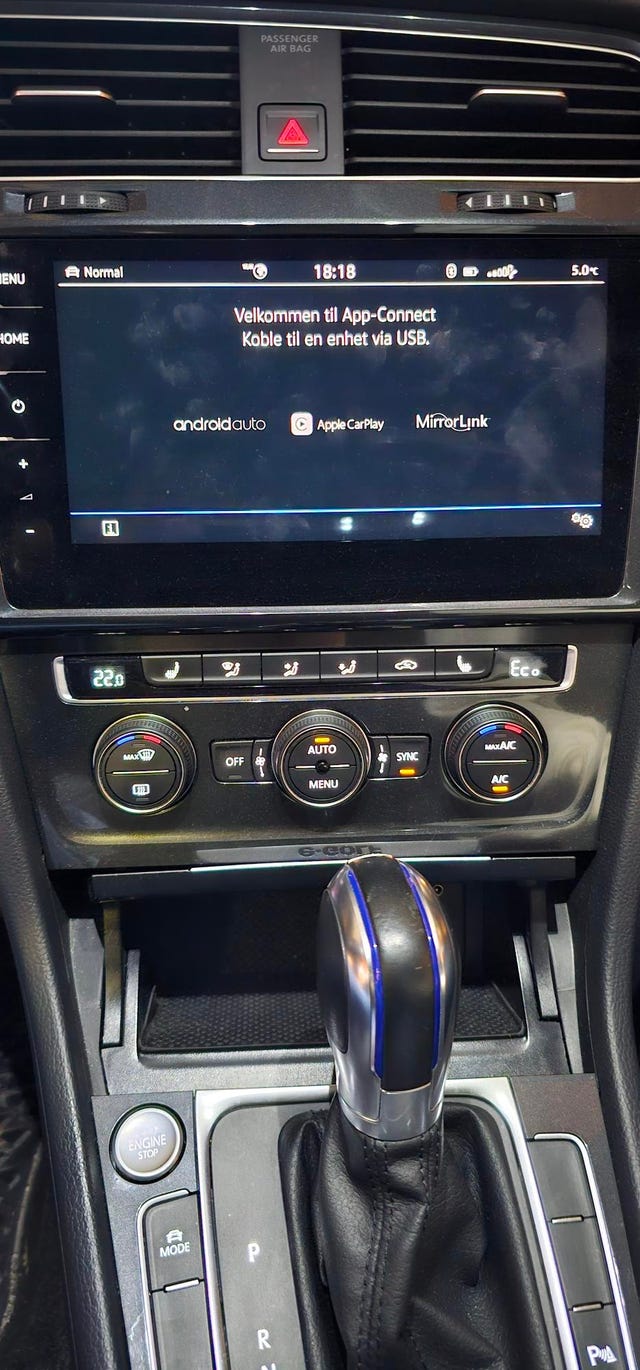 2018 VOLKSWAGEN GOLF - 37