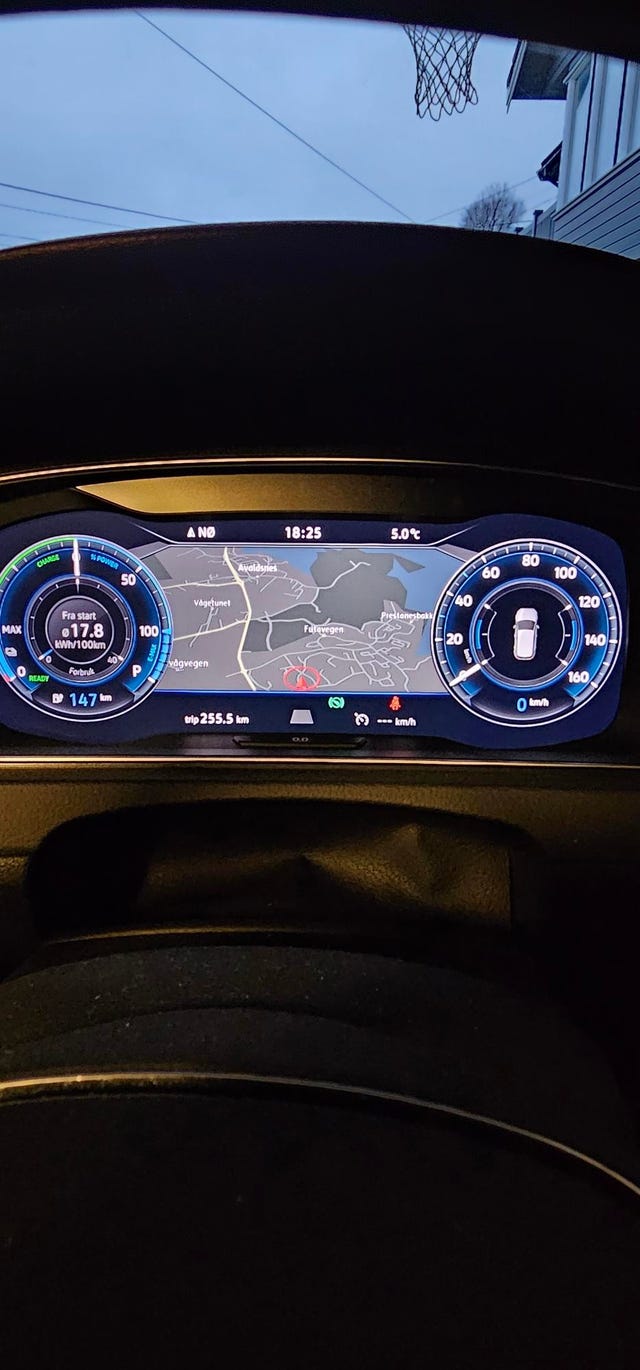 2018 VOLKSWAGEN GOLF - 29