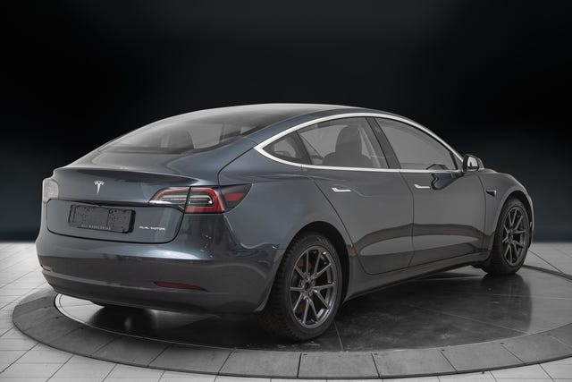 5YJ3E7EB8KF206527 2019 TESLA MODEL 3-5