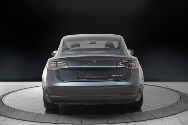 5YJ3E7EB8KF206527 2019 TESLA MODEL 3-4
