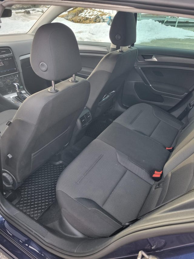 2018 VOLKSWAGEN GOLF - 10