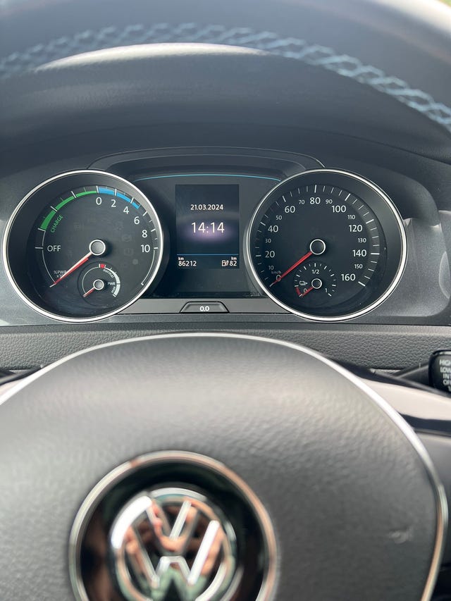 2018 VOLKSWAGEN GOLF - 8