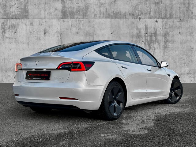 5YJ3E7EB0MF953218 2021 TESLA MODEL 3-2