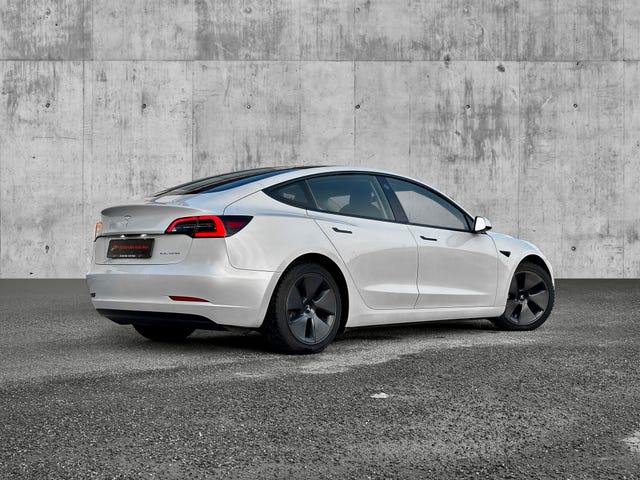 2021 TESLA MODEL 3 - 9