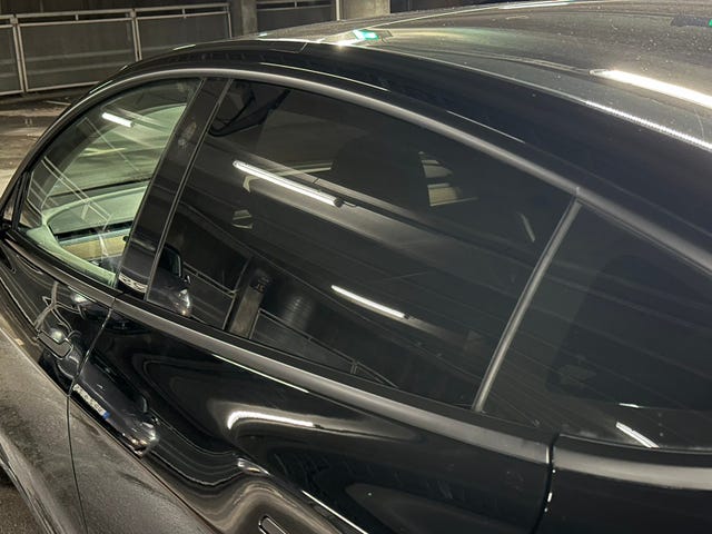 5YJ3E7EBXKF241179 2019 TESLA MODEL 3-4