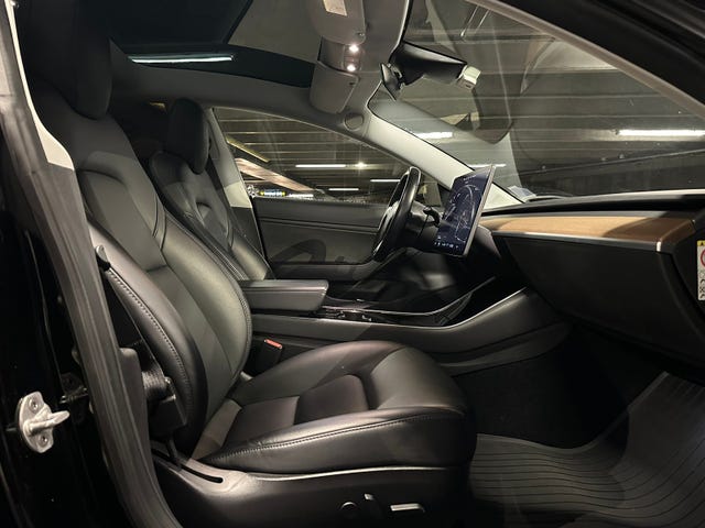 2019 TESLA MODEL 3 - 24