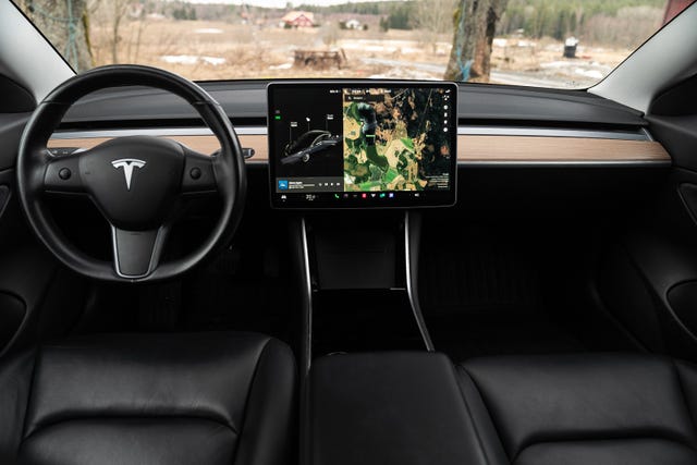 2019 TESLA MODEL 3 - 11