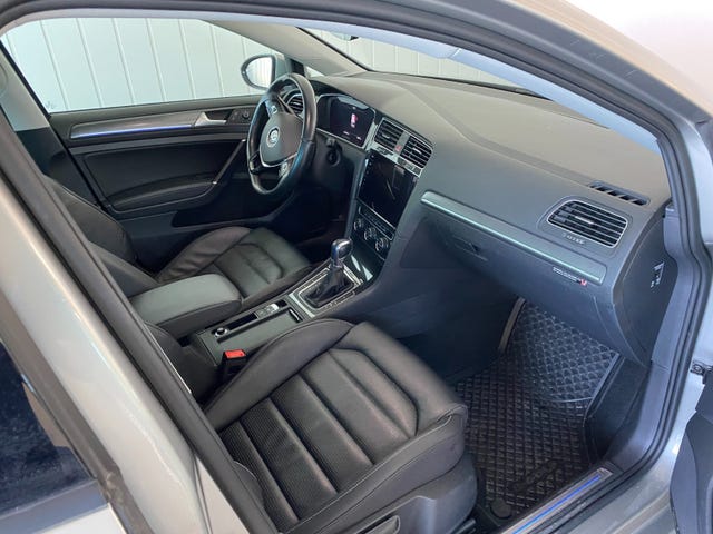 2018 VOLKSWAGEN GOLF - 14