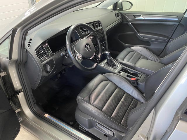 2018 VOLKSWAGEN GOLF - 13
