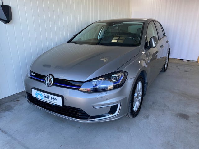 WVWZZZAUZJ8906415 2018 VOLKSWAGEN GOLF-1