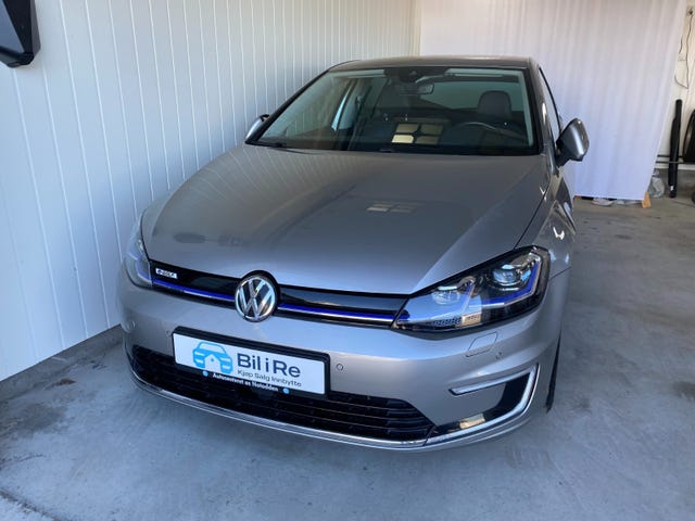 WVWZZZAUZJ8906415 2018 VOLKSWAGEN GOLF-2