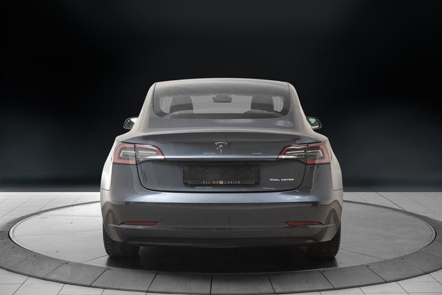5YJ3E7EB0LF560382 2019 TESLA MODEL 3-4