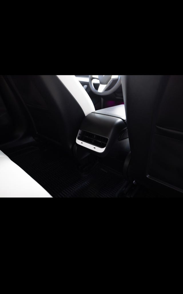2021 TESLA MODEL 3 - 8