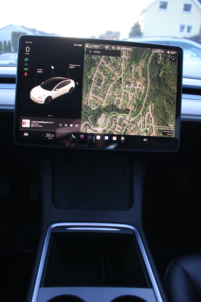 2021 TESLA MODEL 3 - 26
