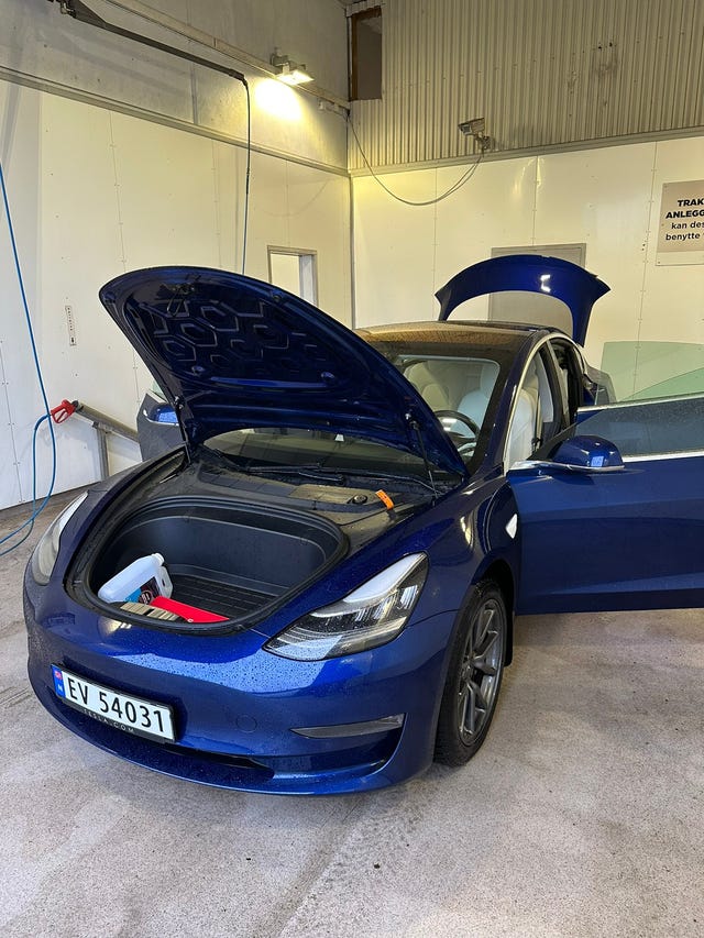 5YJ3E7EB2KF223100 2019 TESLA MODEL 3-5