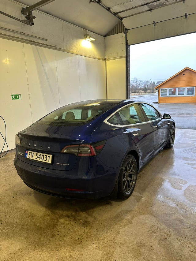5YJ3E7EB2KF223100 2019 TESLA MODEL 3-4