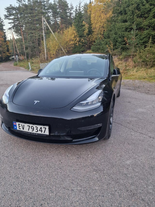 5YJ3E7EB1KF242852 2019 TESLA MODEL 3-5