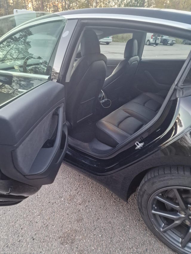 2019 TESLA MODEL 3 - 15