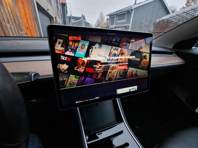 2019 TESLA MODEL 3 - 10