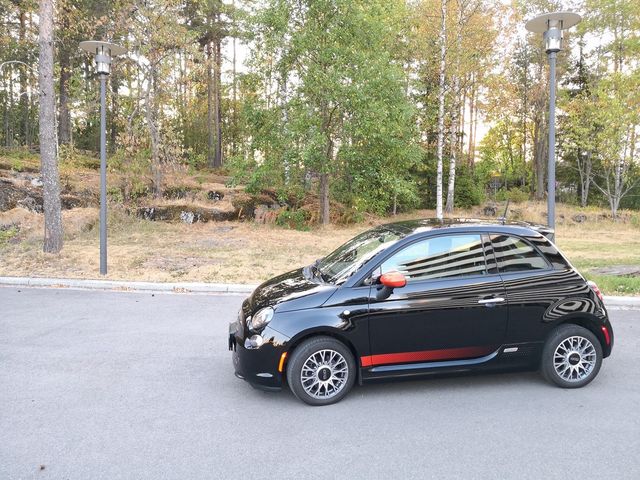 2014 FIAT 500 - 9